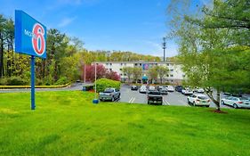 Motel 6 Milford Ct